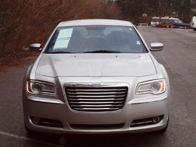 2012 Chrysler 300  Limited