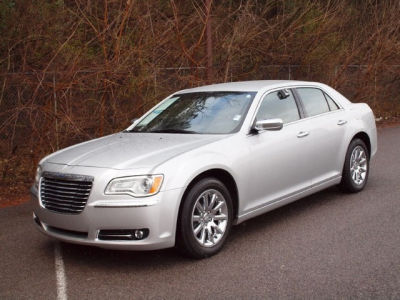 2012 Chrysler 300  Limited