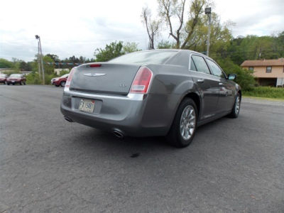 2012 Chrysler 300  Limited