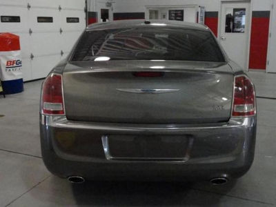 2012 Chrysler 300  Limited