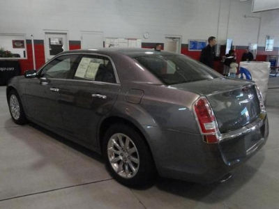 2012 Chrysler 300  Limited