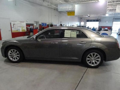 2012 Chrysler 300  Limited