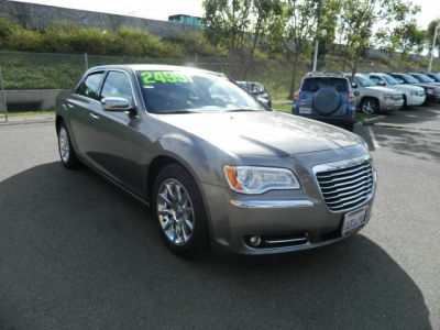 2012 Chrysler 300  Limited