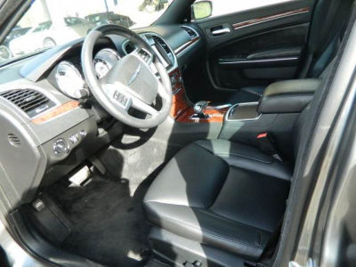 2012 Chrysler 300  Limited