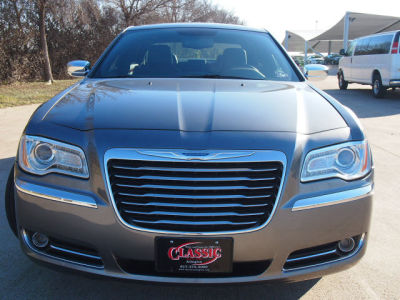 2012 Chrysler 300  Limited