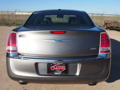 2012 Chrysler 300  Limited