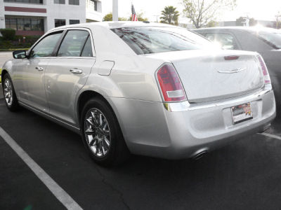 2012 Chrysler 300  Limited