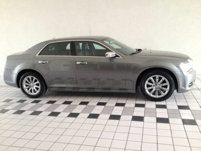 2012 Chrysler 300  Limited