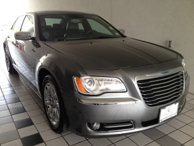 2012 Chrysler 300  Limited