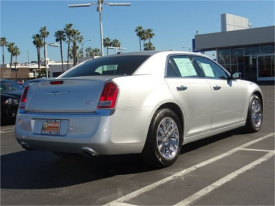 2012 Chrysler 300  Limited