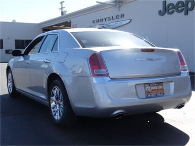2012 Chrysler 300  Limited