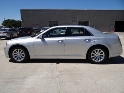 2012 Chrysler 300  Limited