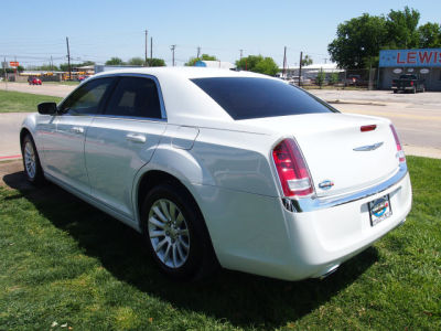 2012 Chrysler 300  Base