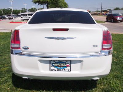 2012 Chrysler 300  Base