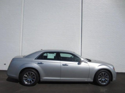 2012 Chrysler 300  Limited