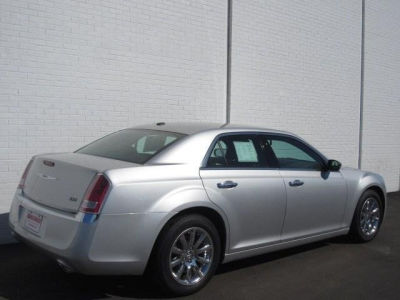 2012 Chrysler 300  Limited