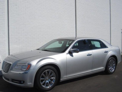 2012 Chrysler 300  Limited