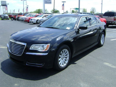 2013 Chrysler 300  Base
