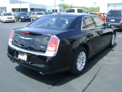 2013 Chrysler 300  Base