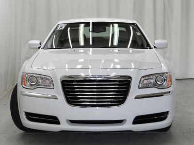 2013 Chrysler 300  Base