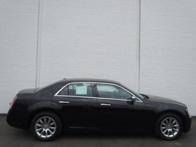 2012 Chrysler 300  Limited