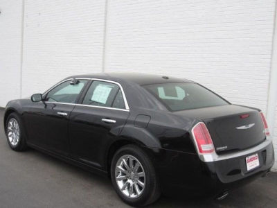 2012 Chrysler 300  Limited