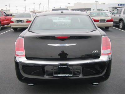 2012 Chrysler 300  Limited