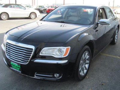 2012 Chrysler 300  Limited