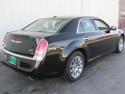 2012 Chrysler 300  Limited