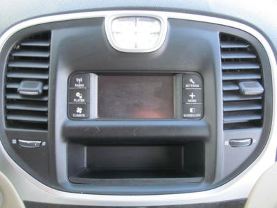 2012 Chrysler 300  Limited