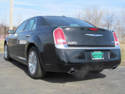 2012 Chrysler 300  Limited