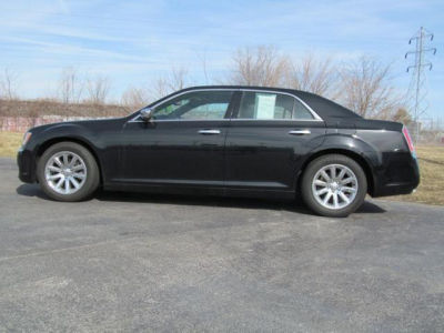 2012 Chrysler 300  Limited