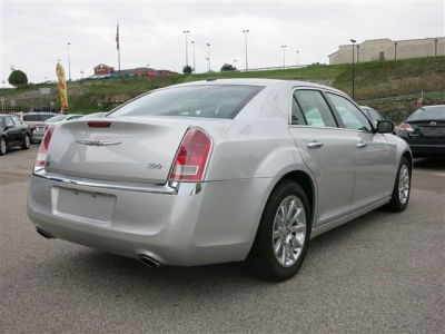 2012 Chrysler 300  Limited