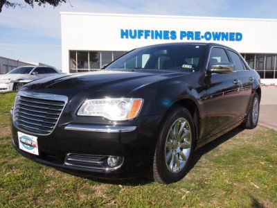 2012 Chrysler 300  Limited