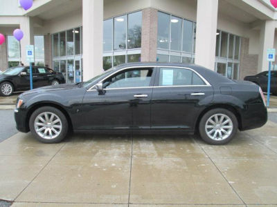 2012 Chrysler 300  Limited