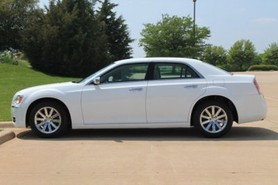 2012 Chrysler 300  Limited