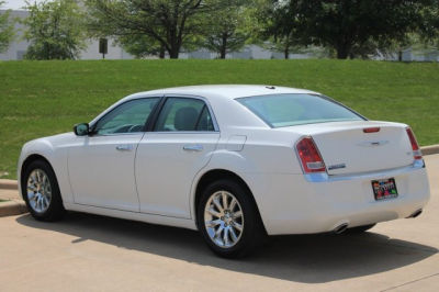 2012 Chrysler 300  Limited