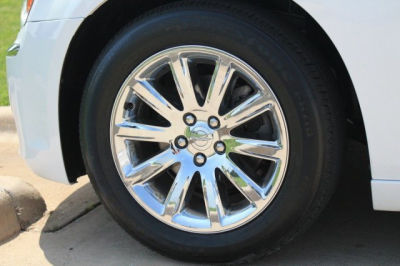 2012 Chrysler 300  Limited