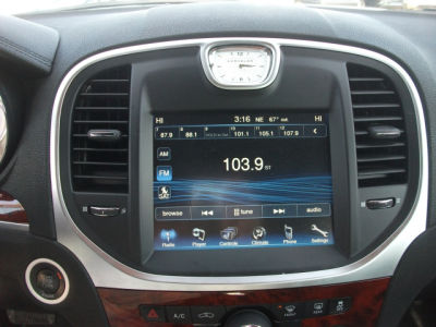 2012 Chrysler 300  Limited