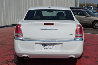 2012 Chrysler 300  Limited