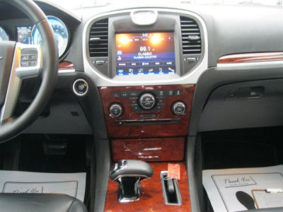 2012 Chrysler 300  Limited