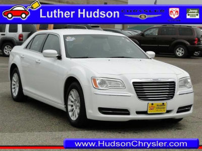 2013 Chrysler 300  Base