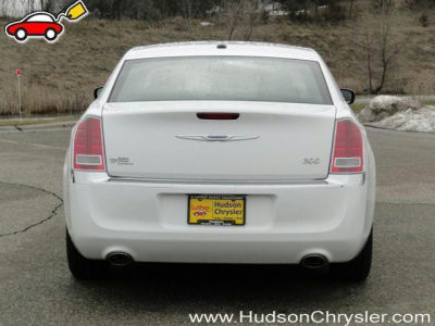 2013 Chrysler 300  Base