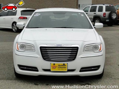 2013 Chrysler 300  Base