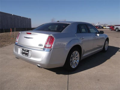2012 Chrysler 300  Limited