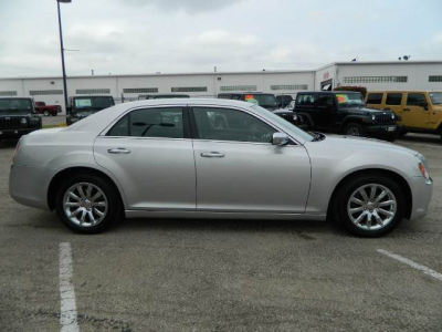 2012 Chrysler 300  Limited