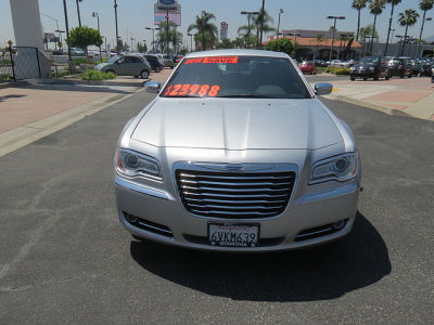 2012 Chrysler 300  Limited