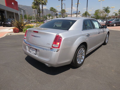 2012 Chrysler 300  Limited
