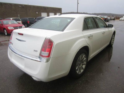 2012 Chrysler 300  Limited