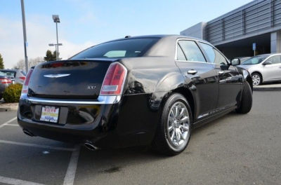 2012 Chrysler 300  Limited